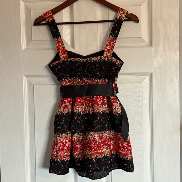 Wet Seal Peplum Tiered Floral Tank Top With Ribbon Tie Waist Size Medium - Picture 5 of 15
